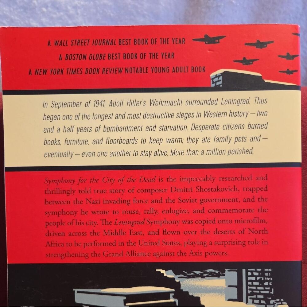 Books - Picture 4 of 8
